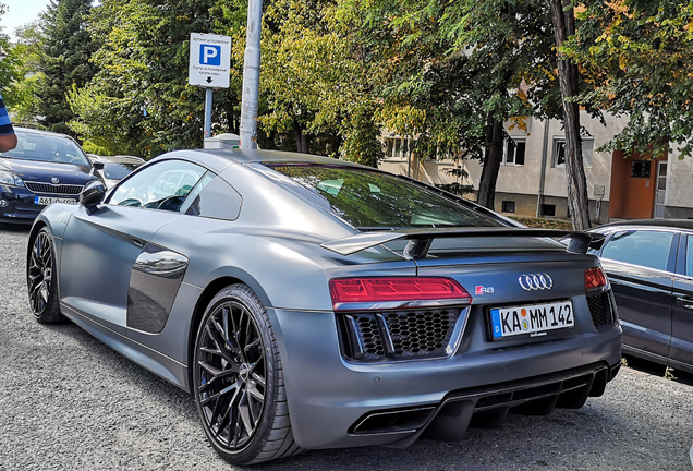 Audi R8 V10 Plus 2015