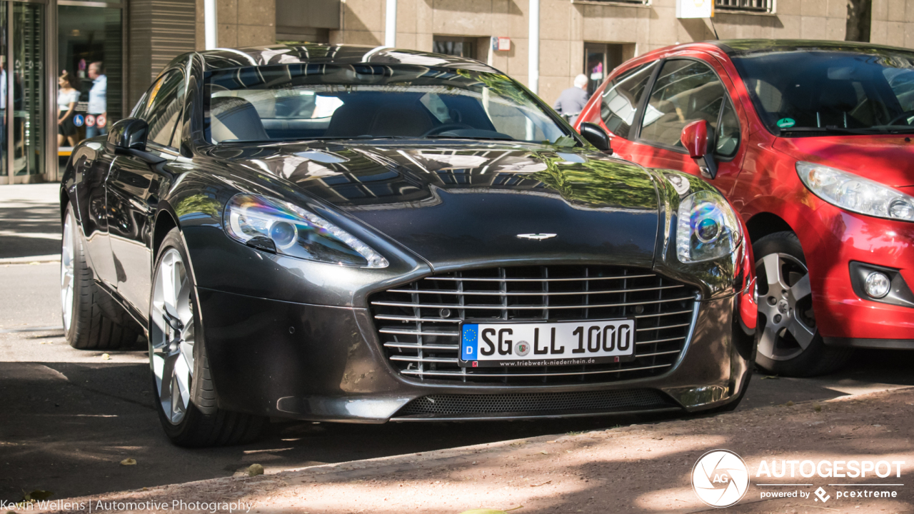 Aston Martin Rapide S