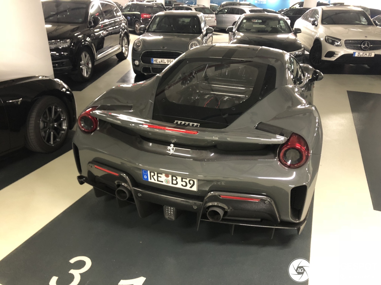 Ferrari 488 pista