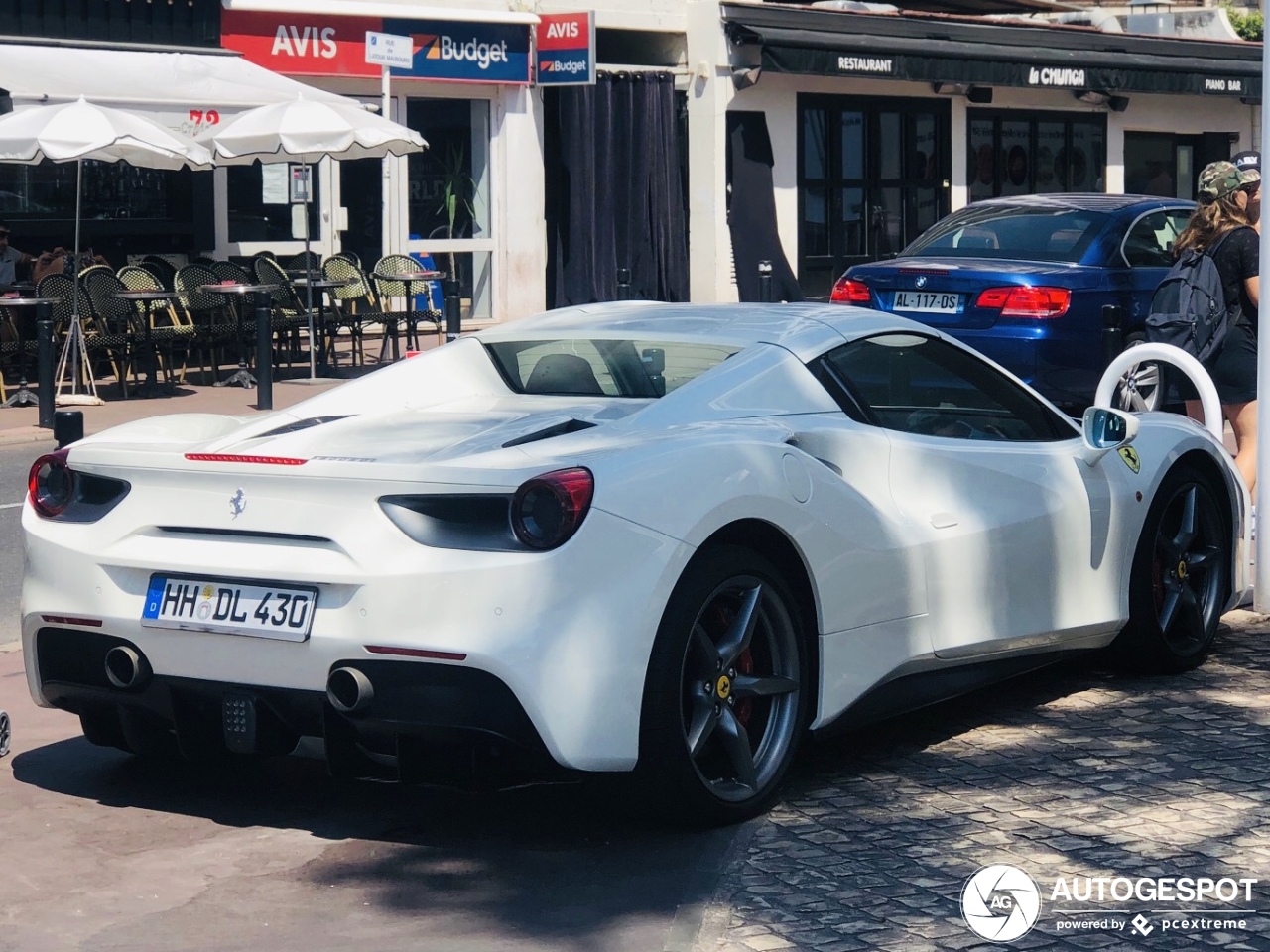 Ferrari 488 Spider