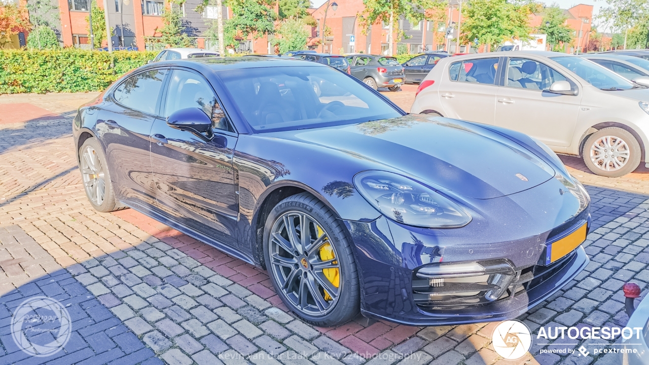 Porsche 971 Panamera Turbo S E-Hybrid