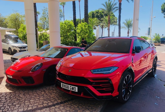 Lamborghini Urus