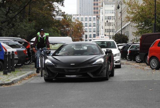 McLaren 570S