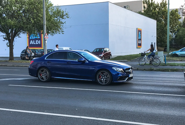 Mercedes-AMG C 63 S W205