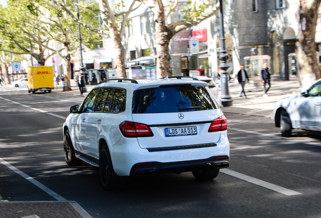 Mercedes-AMG GLS 63 X166