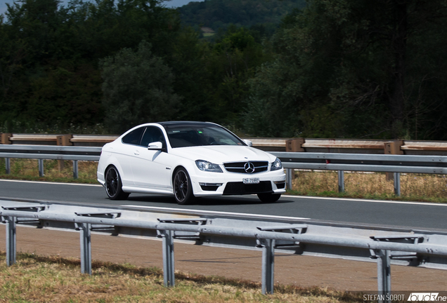 Mercedes-Benz C 63 AMG Coupé