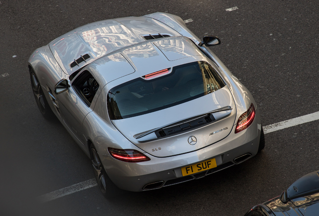 Mercedes-Benz SLS AMG