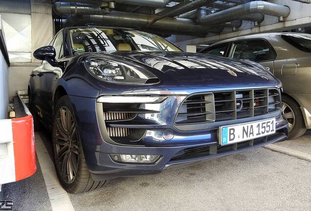 Porsche 95B Macan GTS