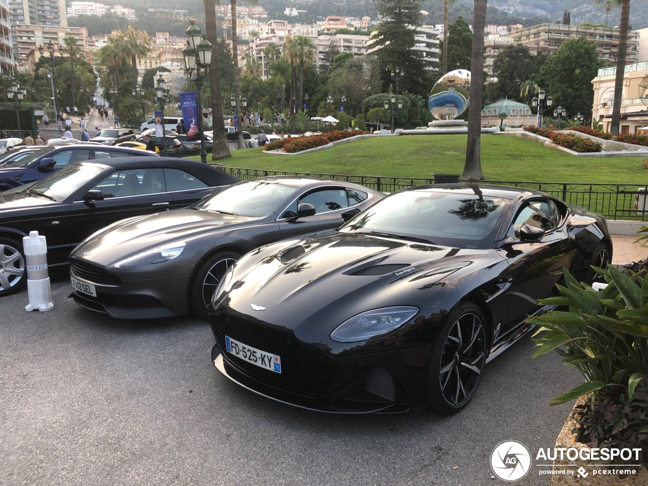 Aston Martin DBS Superleggera