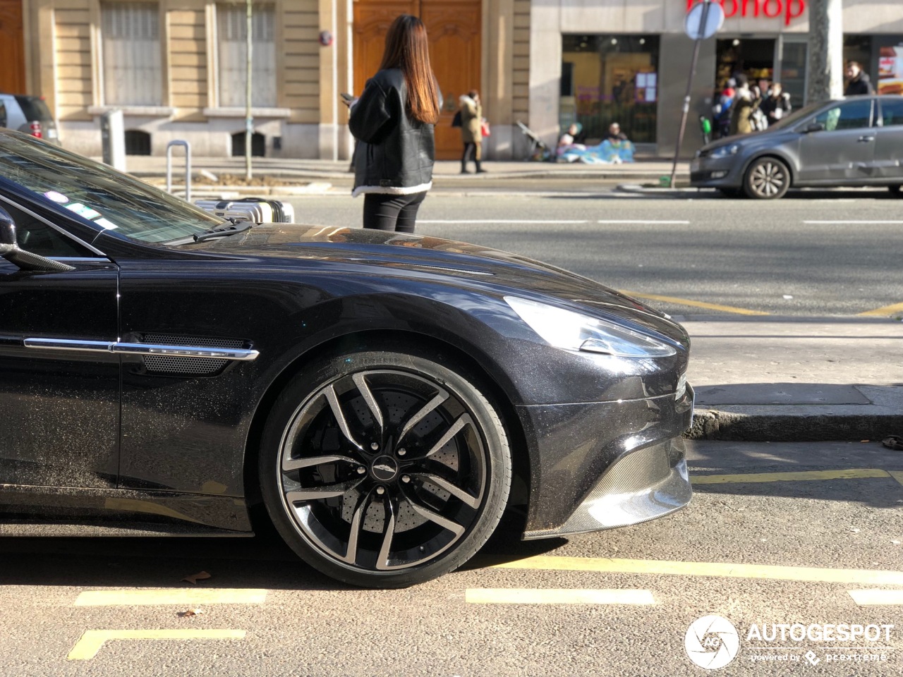 Aston Martin Vanquish 2013