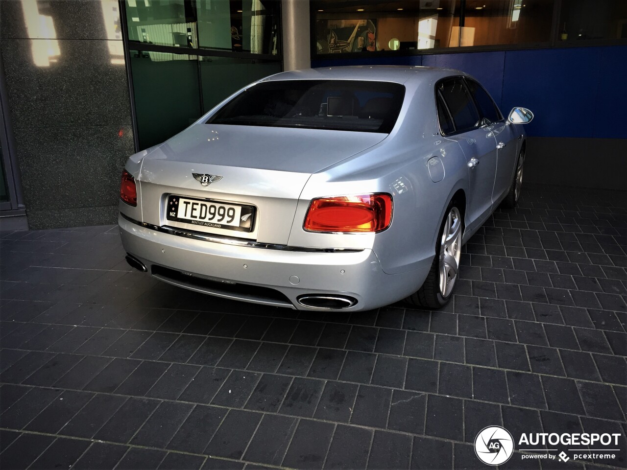 Bentley Flying Spur W12