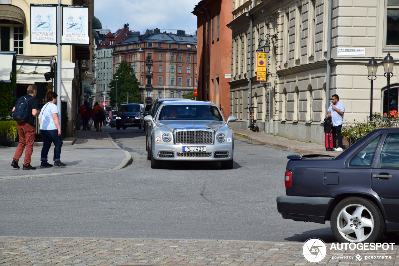 Bentley Mulsanne EWB 2016