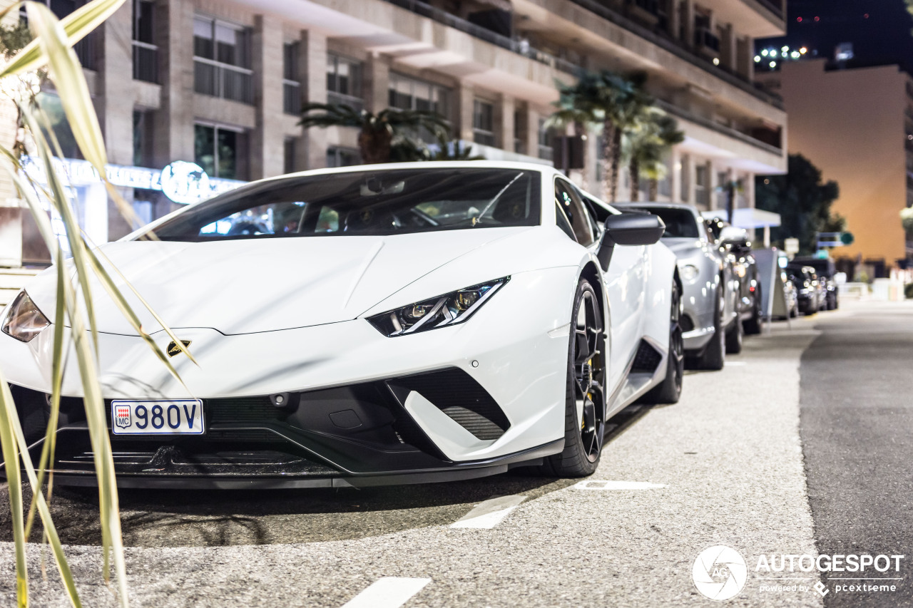 Lamborghini Huracán LP640-4 Performante