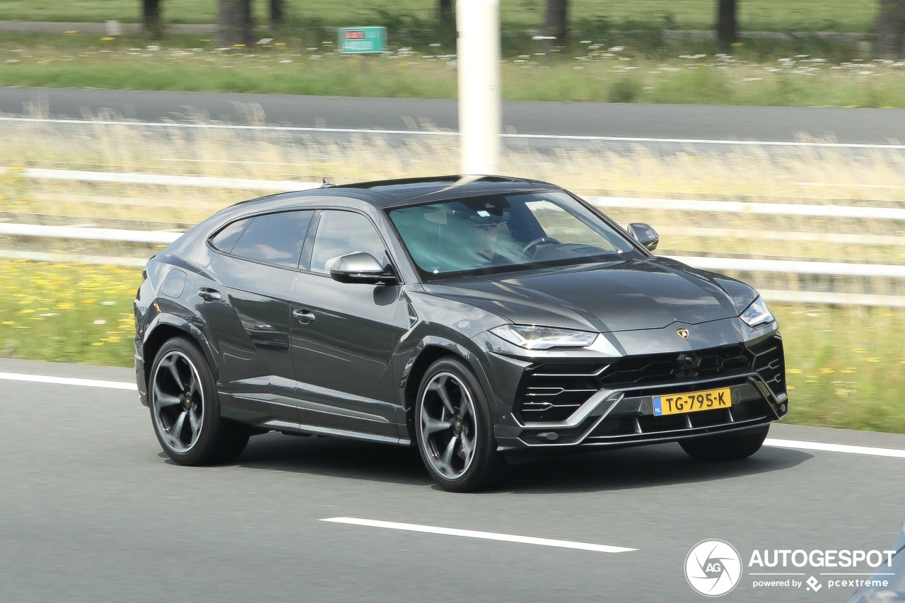 Lamborghini Urus