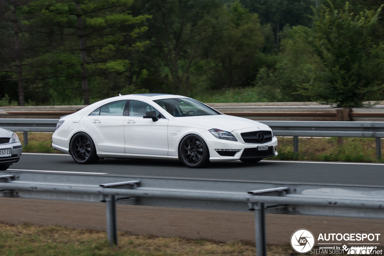 Mercedes-Benz CLS 63 AMG C218