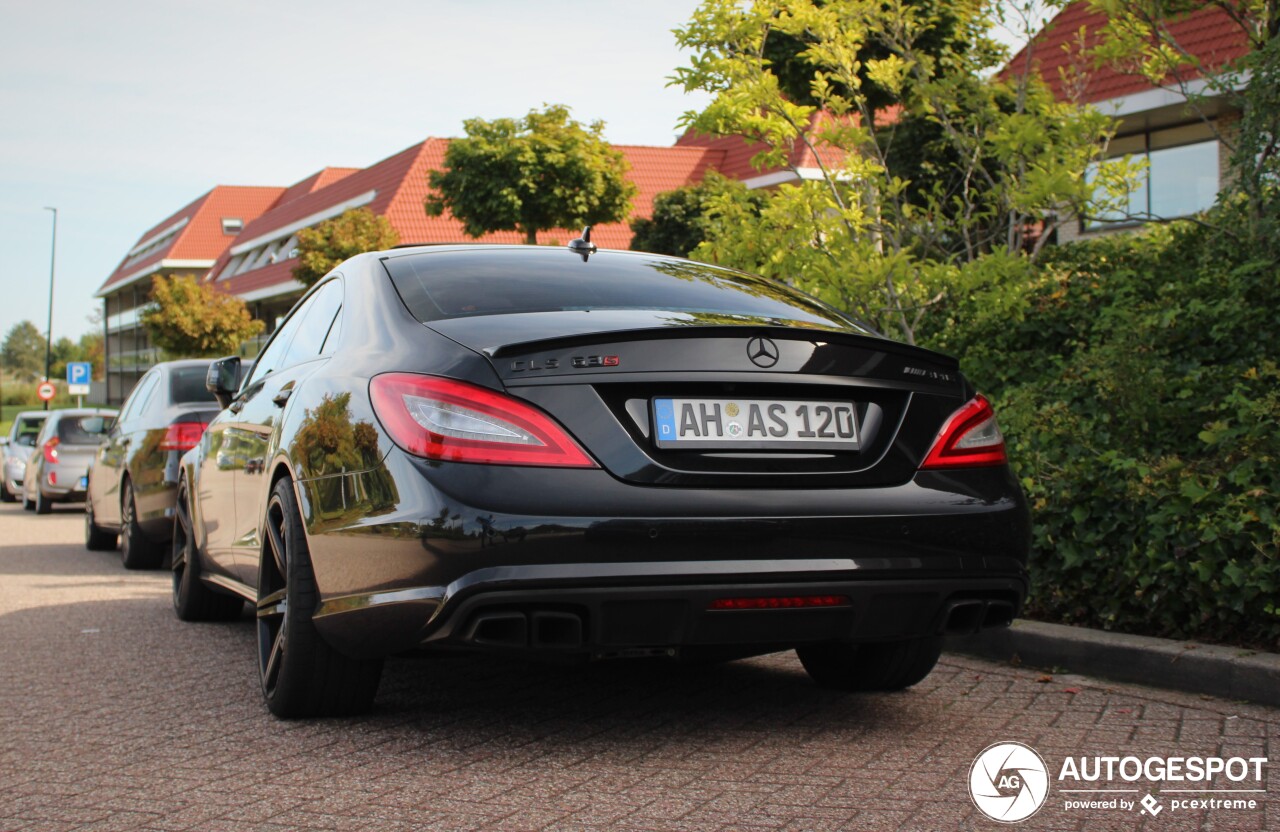 Mercedes-Benz CLS 63 AMG S C218