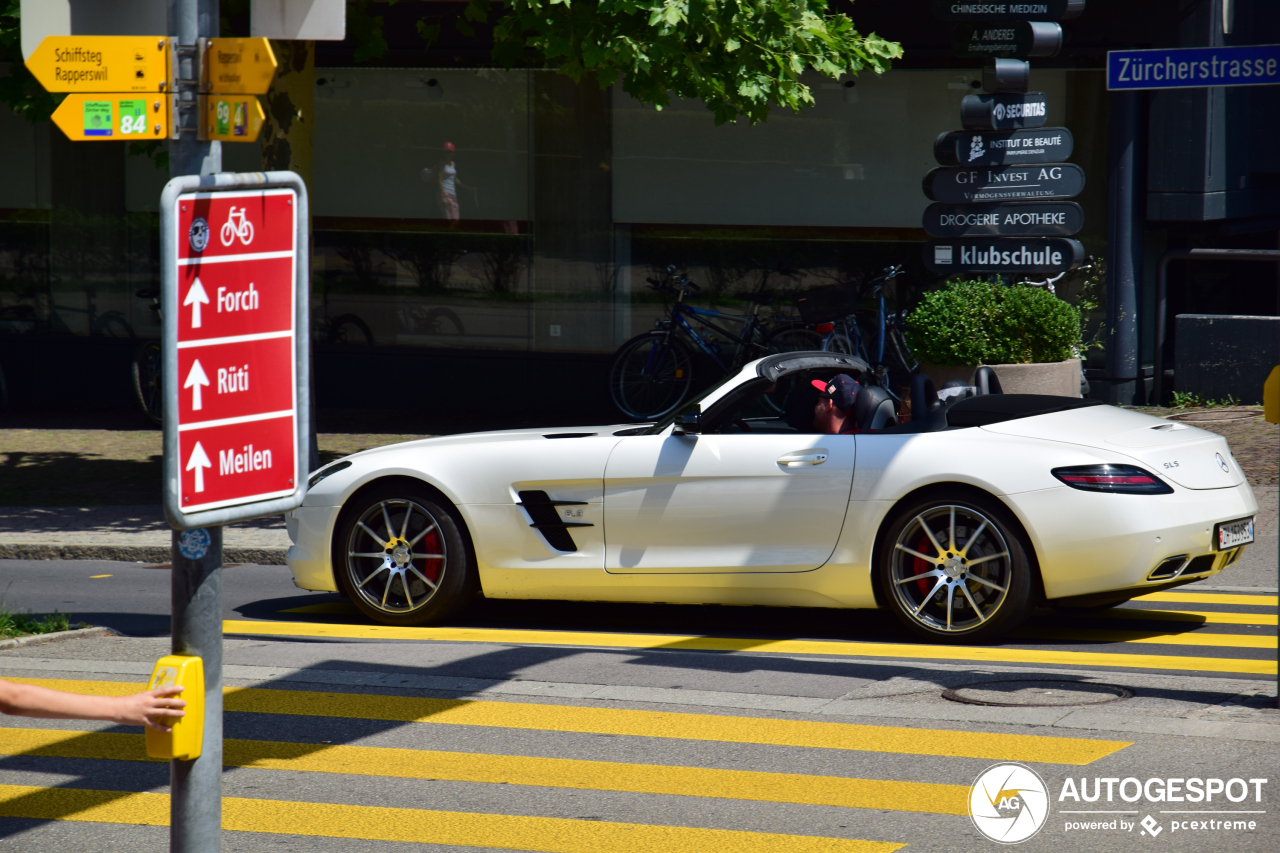 Mercedes-Benz SLS AMG Roadster