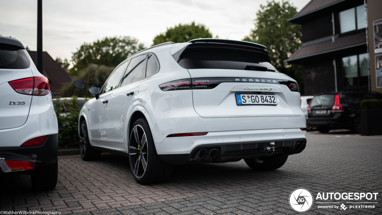 Porsche Cayenne Turbo S E-Hybrid