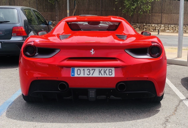 Ferrari 488 Spider