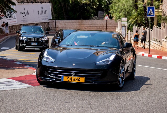 Ferrari GTC4Lusso