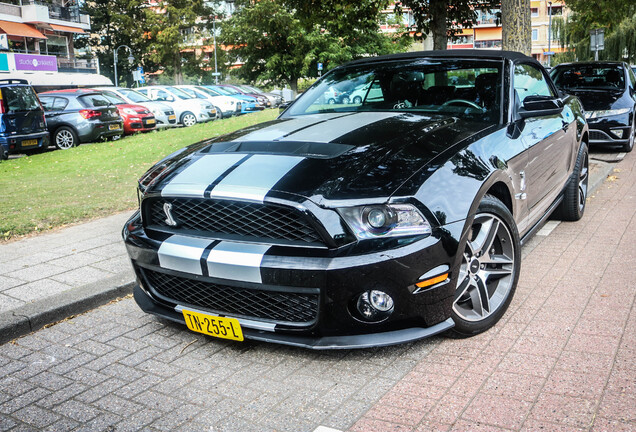 Ford Mustang Shelby GT500 Convertible 2010