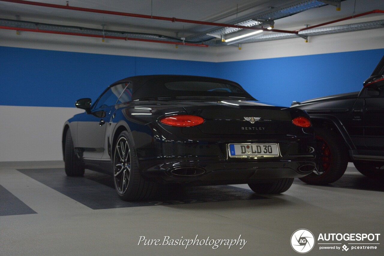 Bentley Continental GTC 2019