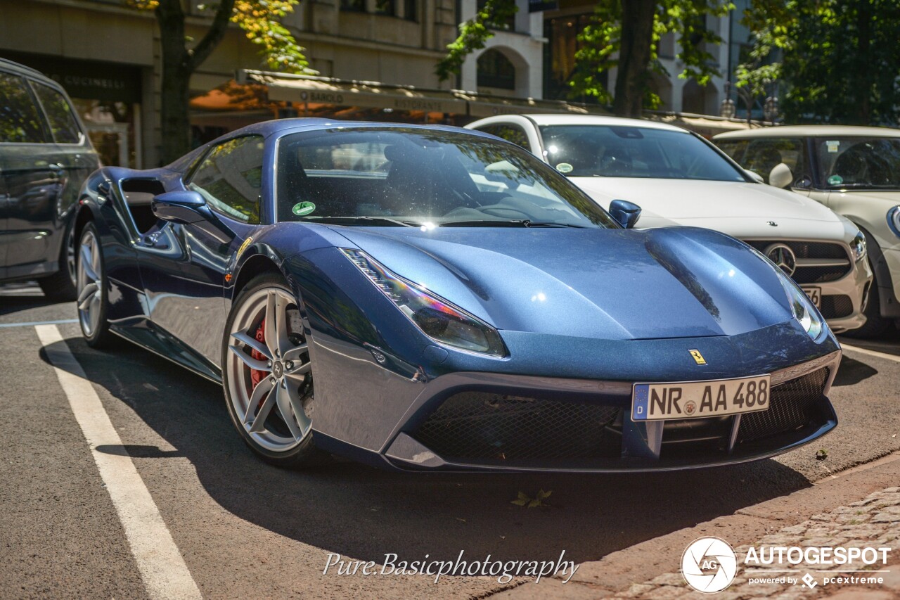 Ferrari 488 Spider