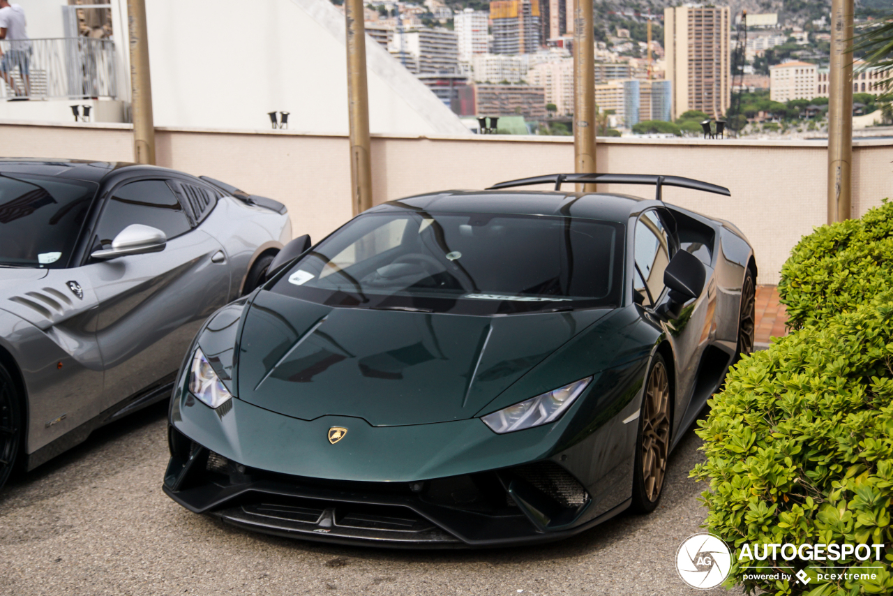 Lamborghini Huracán LP640-4 Performante