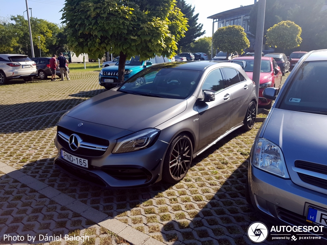 Mercedes-AMG A 45 W176 2015