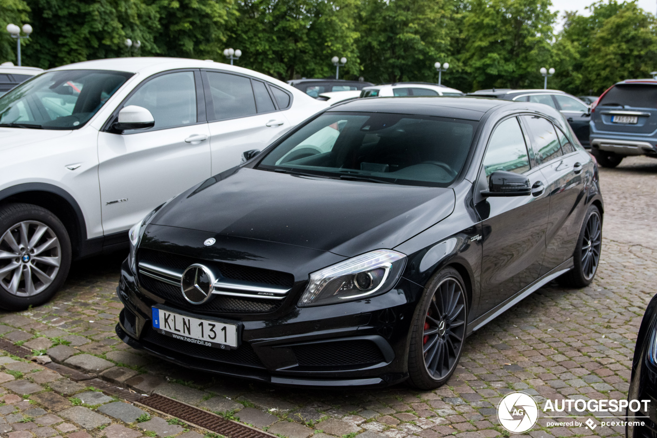 Mercedes-Benz A 45 AMG