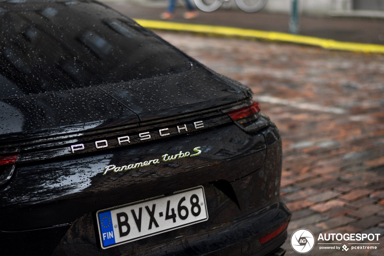 Porsche 971 Panamera Turbo S E-Hybrid