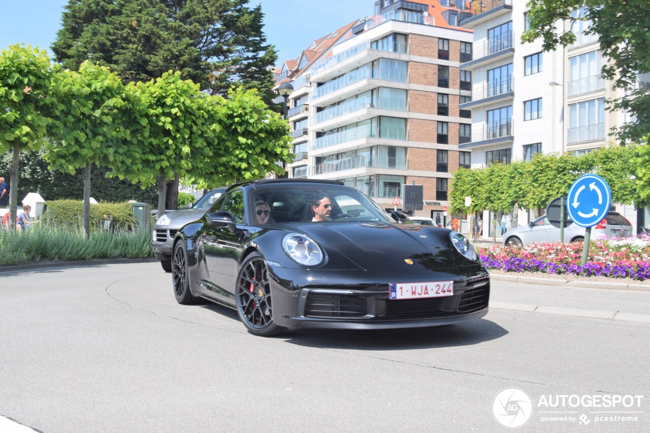 Porsche 992 Carrera S