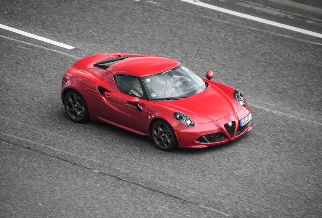 Alfa Romeo 4C Coupé