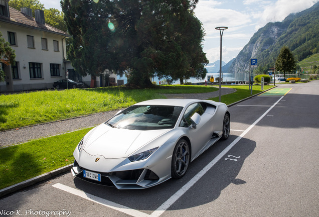 Lamborghini Huracán LP640-4 EVO