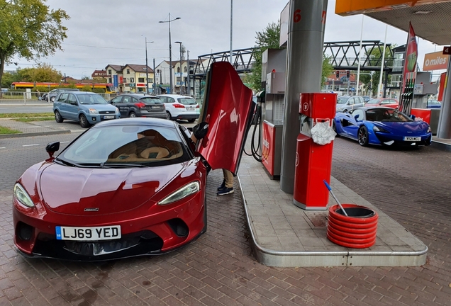 McLaren GT