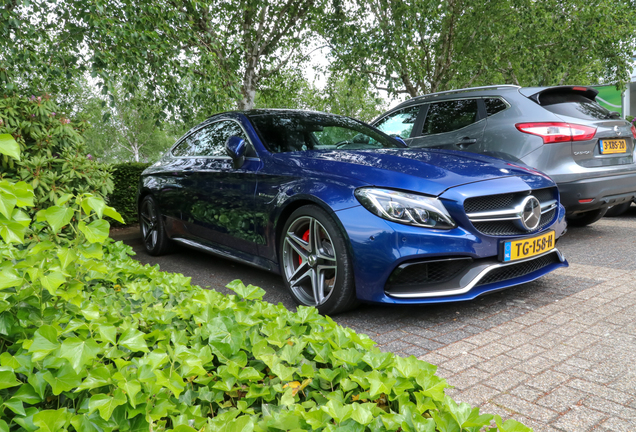 Mercedes-AMG C 63 S Coupé C205