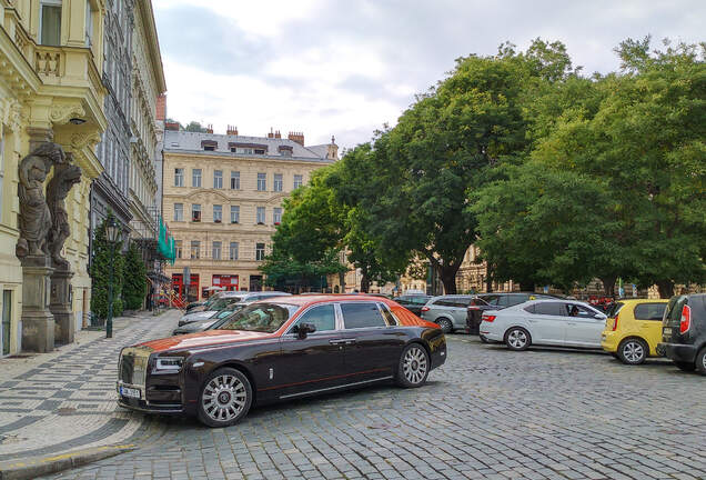 Rolls-Royce Phantom VIII EWB