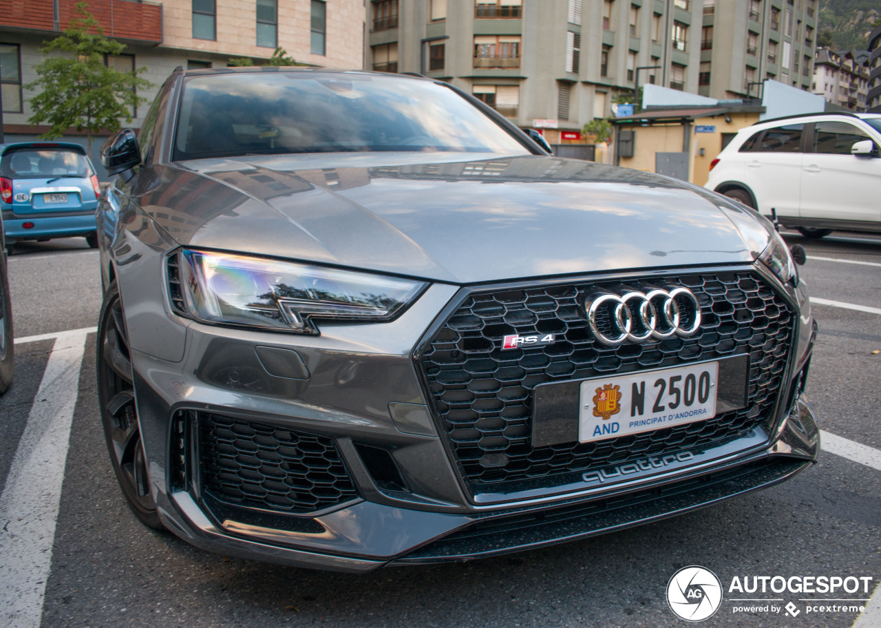 Audi RS4 Avant B9