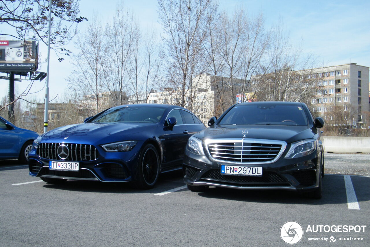 Mercedes-AMG GT 63 X290