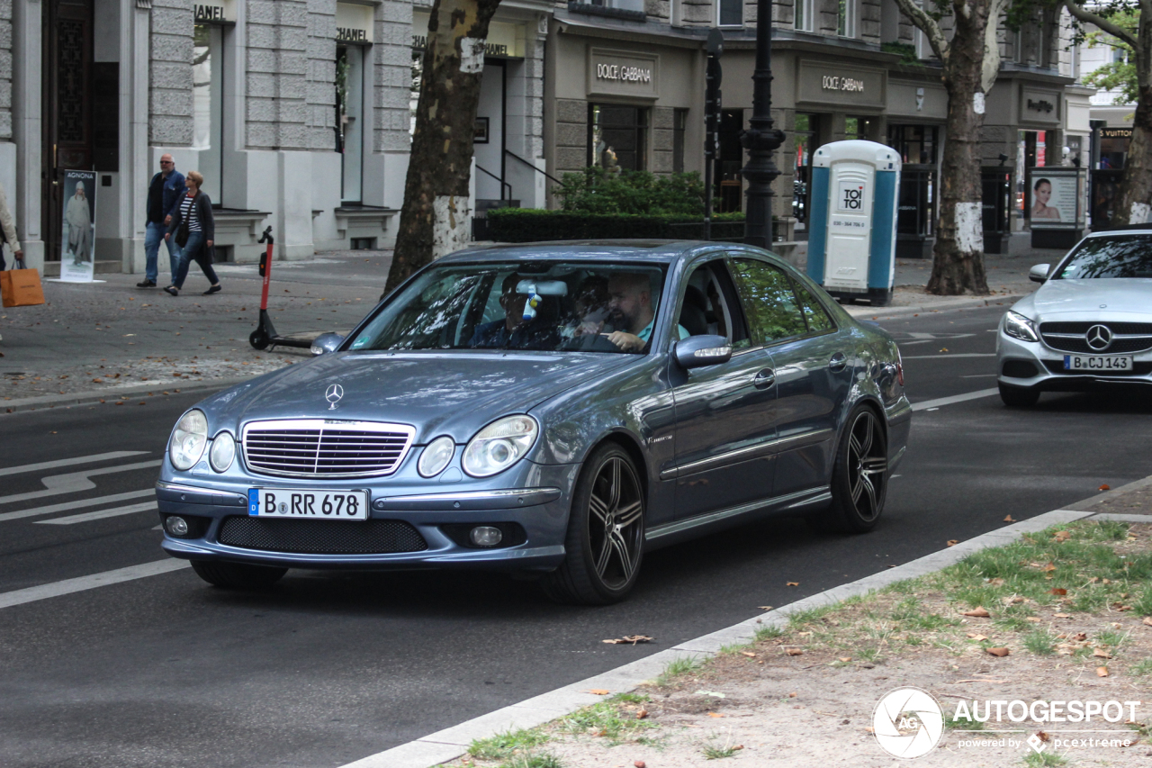 Mercedes-Benz E 55 AMG