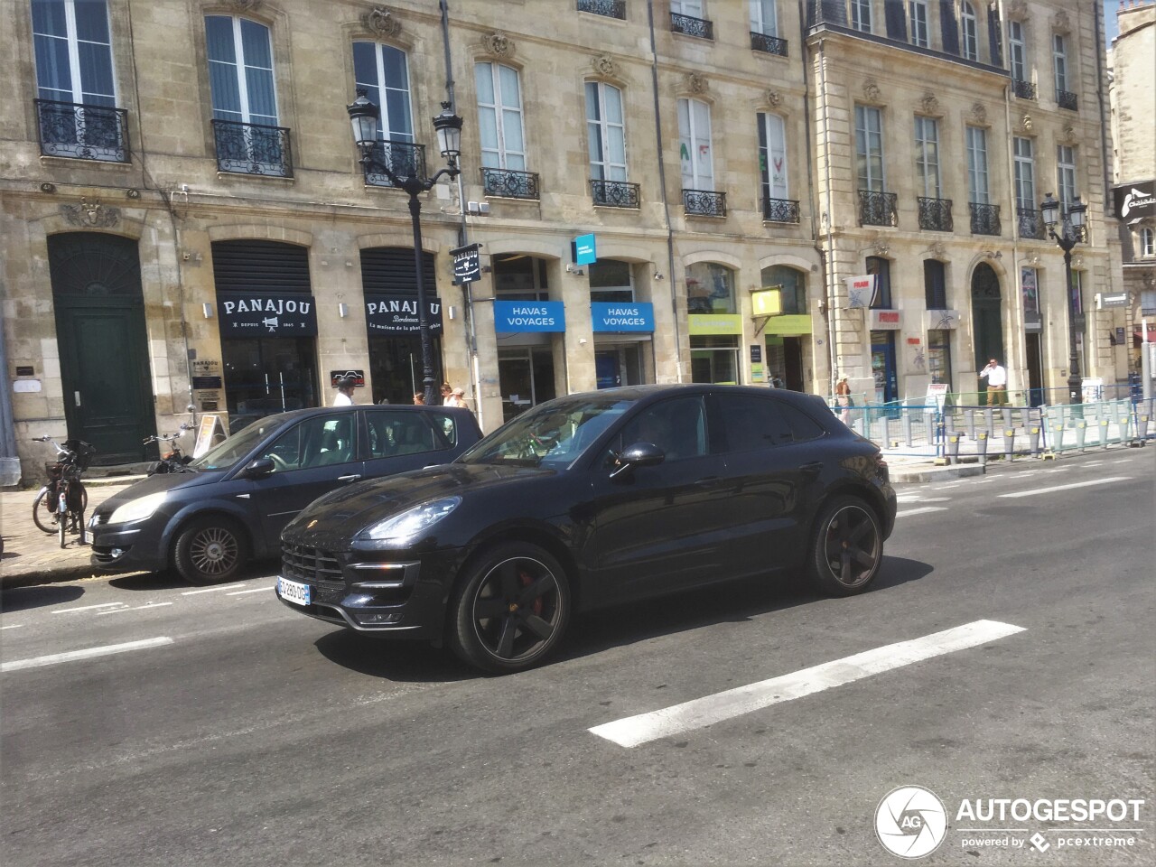 Porsche 95B Macan GTS