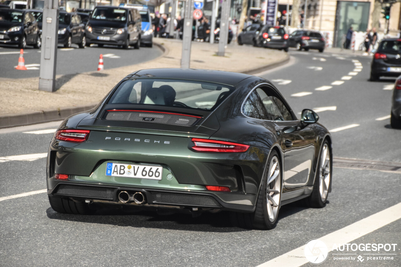 Porsche 991 GT3 Touring