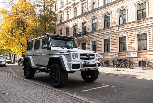 Mercedes-Benz G 500 4X4²