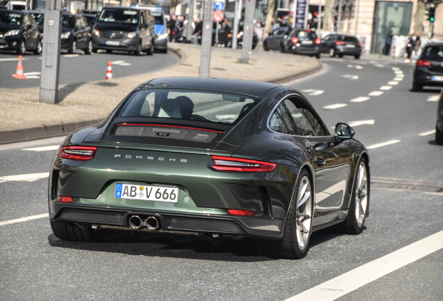 Porsche 991 GT3 Touring