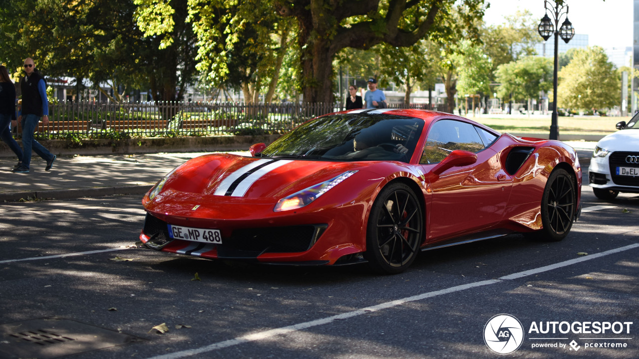 Ferrari 488 Pista