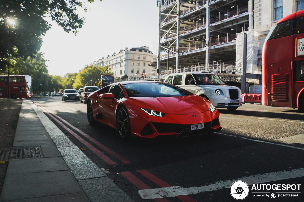 Lamborghini Huracán LP640-4 EVO