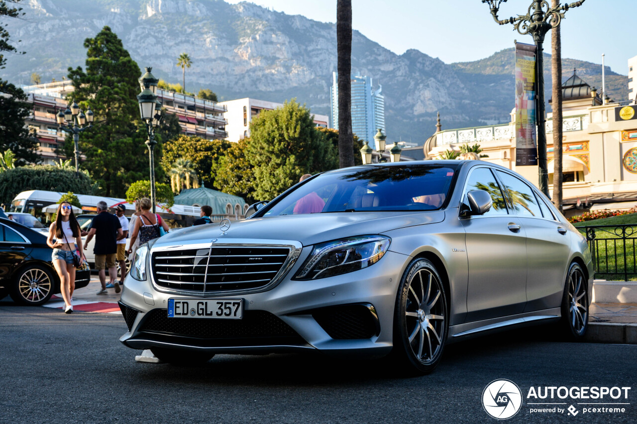 Mercedes-AMG S 63 V222