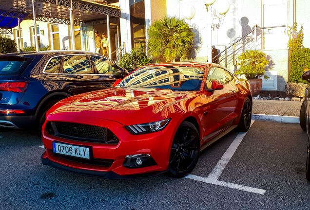 Ford Mustang GT 2015 Black Shadow Edition