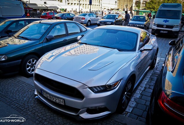 Ford Mustang GT 2015