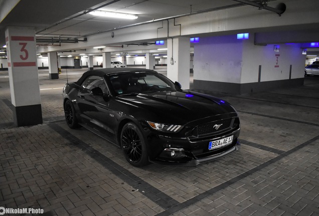 Ford Mustang GT Convertible 2015